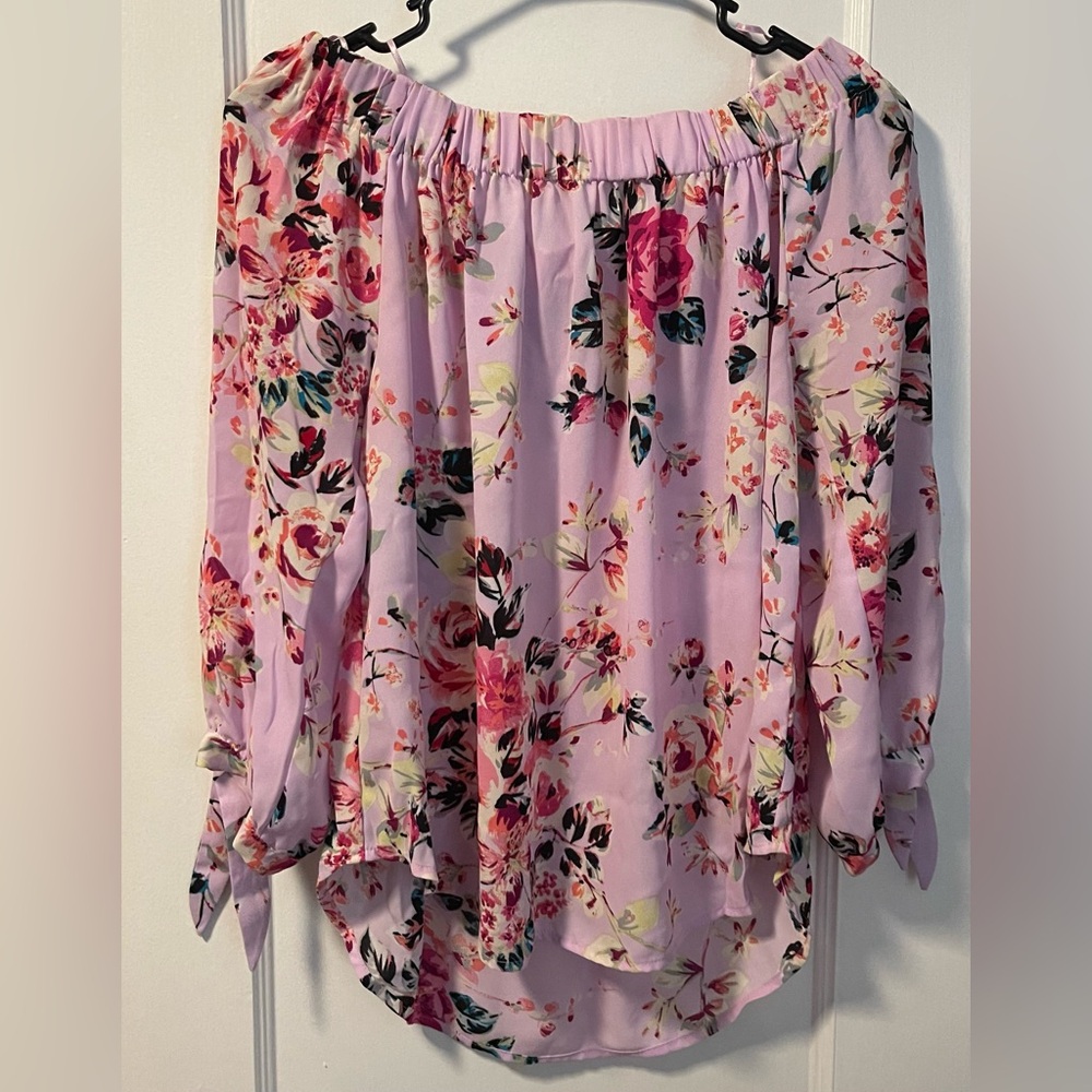 Women’s Blouse